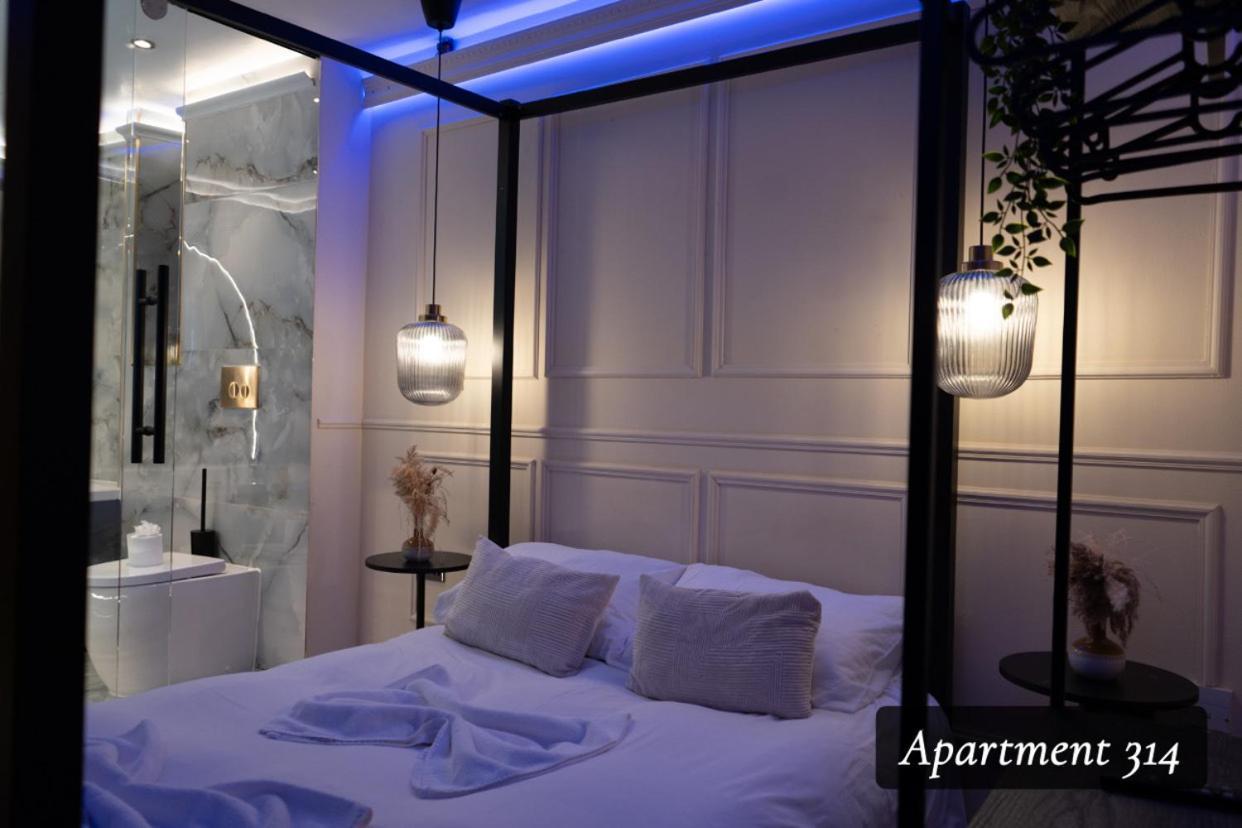 The Opulence Bradford Apartment *